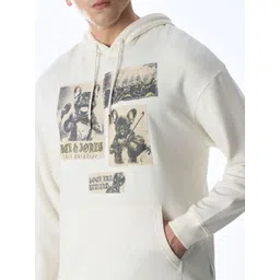 Jack & Jones Men Printed Hooded Sweatshirt image 5