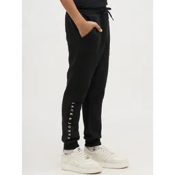Jack & Jones Junior Boys Brand Logo Printed Relaxed-Fit Cotton Joggers image 3