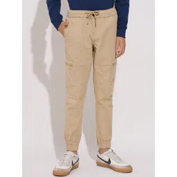 Jack & Jones Junior Boys Solid Regular Fit Cargos-picture-23