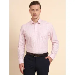 JadeBlue Pink Cotton Regular Fit Checked Shirt-picture-18