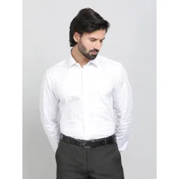 JadeBlue White Cotton Regular Fit Checked Shirt-picture-28
