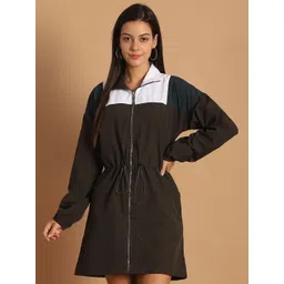 JAKANARY Colourblocked Crepe A-Line Mini Dress image 1