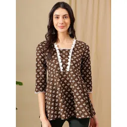 JANAKDULARI CREATION Floral Print Cotton Top-picture-13