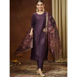 Janasya Round Neck Gotta Patti Straight Kurta With Trousers & Dupatta-picture-30