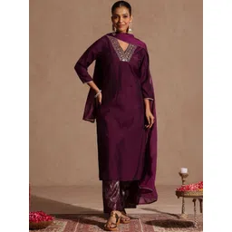Janasya Women Embroidered Sequinned Chanderi Silk Straight Kurti With Trousers & Dupatta-picture-38