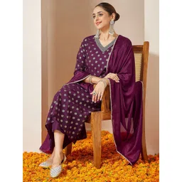 Janasya Women Ethnic Motifs Printed Kurta with Trouser & Dupatta-picture-13