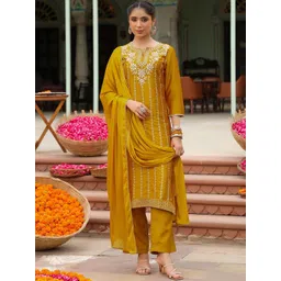 Janasya Women Floral Embroidered Sequinned Kurti with Trousers & Dupatta-picture-11