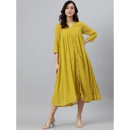 Janasya Women Mustard Yellow Poly Chiffon Self Design Front Slit Dress-picture-35