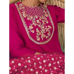 Janasya Women's Pink Chanderi Silk Yoke Embroidered Anarkali Kurta Set image 2