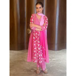 Janasya Women's Pink Pure Cotton Floral Printed A-line Kurta Set-picture-23