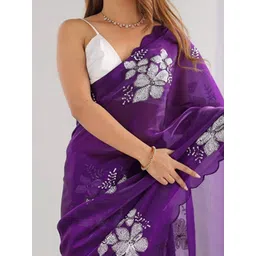 JANOI Floral Sequinned Poly Georgette Saree image 4