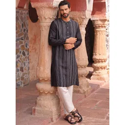 JAYPORE Men Embroidered Thread Work Kurta-picture-12