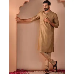 JAYPORE Men Embroidered Thread Work Kurta-picture-14
