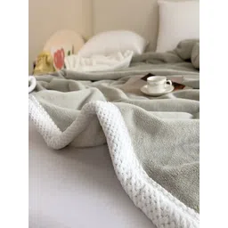 JC HOME Beige Mild Winter 600 GSM Single Bed Blanket image 3