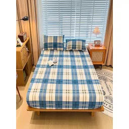 JC HOME Cream-Coloured & Blue Geometric 220 TC King Bedsheet with 2 Pillow Covers-picture-21