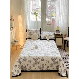 JC HOME White & Black Printed 162 GSM Single Bed Cover-picture-11