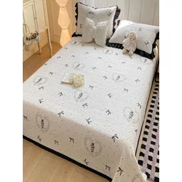 JC HOME White & Black Printed 162 GSM Single Bed Cover image 3