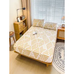 JC HOME Yellow & White Geometric 220 TC Queen Bedsheet with 2 Pillow Covers-picture-35
