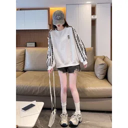 JC Mode Women Striped Sweatshirt image 1