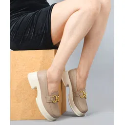 JM Looks Platform Loafer with Striking Gold Chain Accent and Chunky Sole Bellies For Women-picture-17