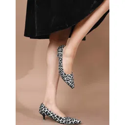 JM Looks Printed Kitten Pumps-picture-38