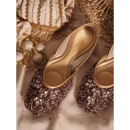 JM Looks Women Embellished Open Toe Flat Jutti-picture-24