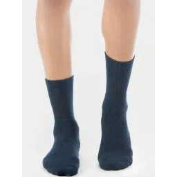 Jockey 7035 Black Compact Terry Cotton Crew Length Socks with Stay Fresh Treatment-picture-39
