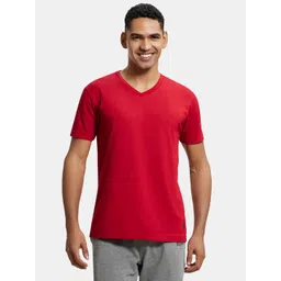 Jockey Men Red Solid V-Neck T-shirt-picture-17