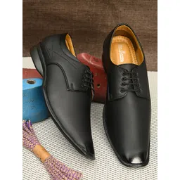 John Karsun Men Black Solid Formal Derbys-picture-28