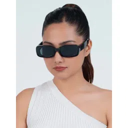 Joker & WItch Arcadia Black Standard Rectangular Sunglasses for Women-picture-11