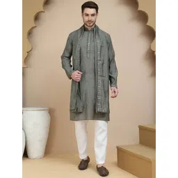 Jompers Floral Embroidered Mandarin Collar Sequinned Straight Kurta With Pyjamas & Dupatta-picture-27