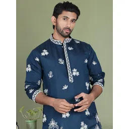 Jompers Floral Embroidered Sequinned Mandarin Collar Straight Kurta-picture-39