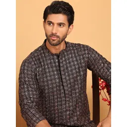 Jompers Men Animal Embroidered Regular Sequinned Kurta with Pyjamas-picture-15