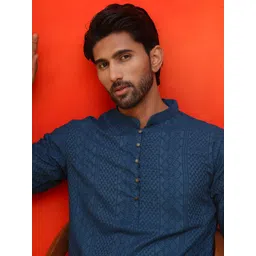 Jompers Men Embroidered Chikankari Kurta-picture-27