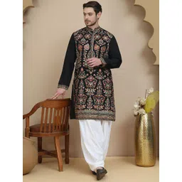 Jompers Men Floral Embroidered Regular Chikankari Kurta with Salwar Kurta Sets-picture-20