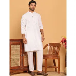 Jompers Men Floral Embroidered Sequinned Kurta with Pyjamas-picture-41