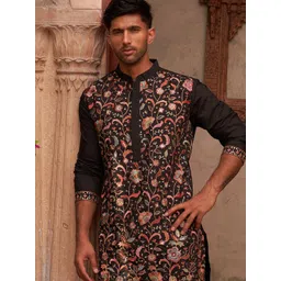 Jompers Men Floral Embroidered Thread Work Floral Kurta-picture-32