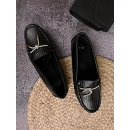 Jove Women Textured Embellished Slip-On Sneakers-picture-28