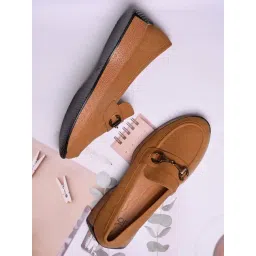 Jove Women's Camel Wedge Loafers-picture-34