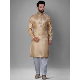 JUGG JUGG JEEYO Self Design Mandarin Collar Straight Kurta & Pyjamas-picture-31