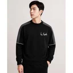 jump cuts Men Colour-Block Regular Fit Sweatshirt-picture-14