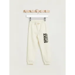 Juniors by Babyshop Boys Cotton Typography Printed Mid-Rise Regular Fit Joggers-picture-35