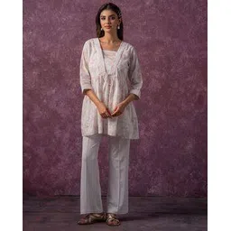 juniper Women Embroidered Relaxed Fit Tunic-picture-10
