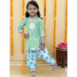JUNITOS Girls Ethnic Motifs Printed Regular Gotta Patti Pure Cotton Kurti with Patiala-picture-36