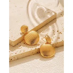 Just Lil Things Contemporary Drop Earrings-picture-30