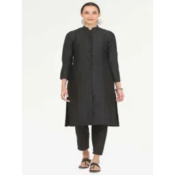 Kaanchie Nanggia Black Taffeta Jacket with Pant-picture-48