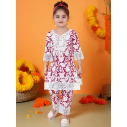 KAARIGARI Girls Pure Cotton Printed Clothing Set-picture-35