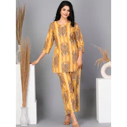 Kaftanize Floral Printed Round Neck Pure Cotton Tunic With Trousers-image-14