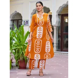 Kaftanize Orange Abstract Bold Floral Printed Relaxed Fit Straight Kurta And Pant Set-image-45