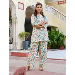 Kaftanize Women Floral Printed Tunic & Trouser-image-16
